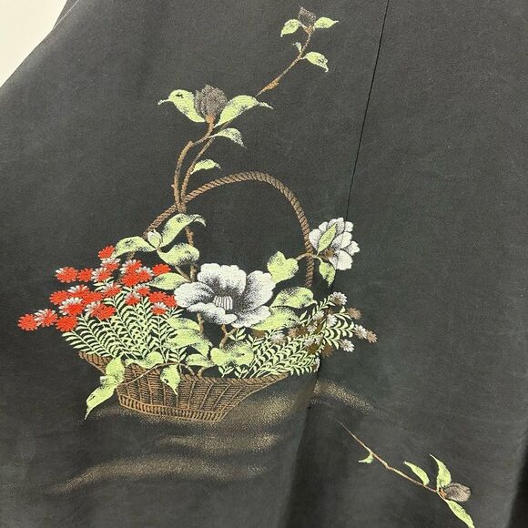 Vintage Japanese Black Haori Jacket Silk Kimono with Floral Embroidery - Picture 5 of 5